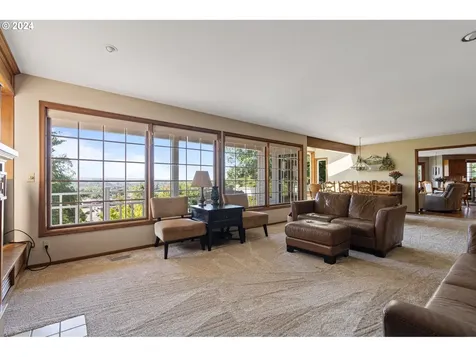 815 SE Evergreen Drive Chehalis WA 98532