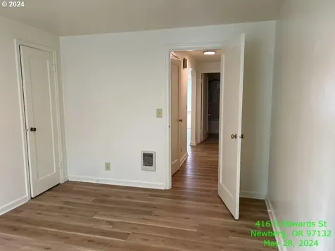 416 S Edwards Street Newberg OR 97132