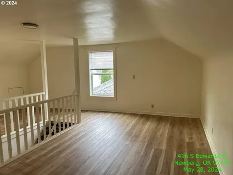 416 S Edwards Street Newberg OR 97132