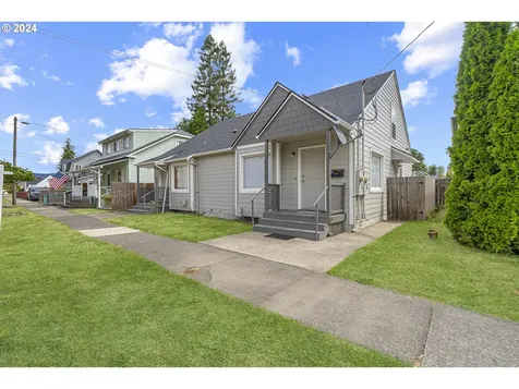 416 S Edwards Street Newberg OR 97132