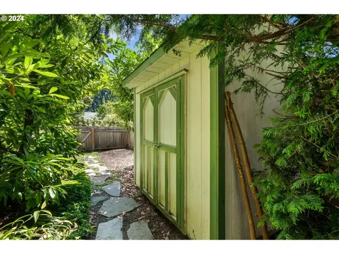 13135 Nw Overton Street Portland OR 97229