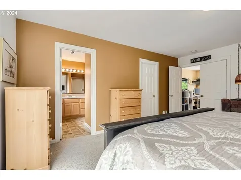 3871 P Street Washougal WA 98671