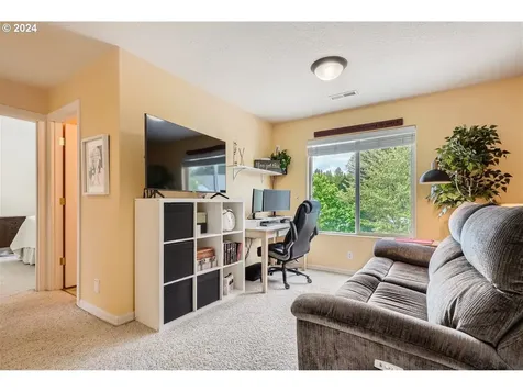 3871 P Street Washougal WA 98671