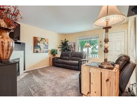 3871 P Street Washougal WA 98671