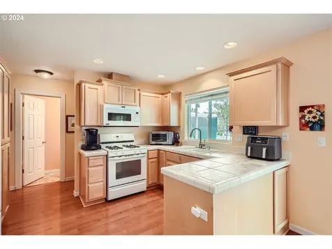 3871 P Street Washougal WA 98671
