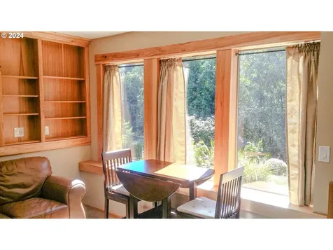 3350 Se Harold Court Portland OR 97202
