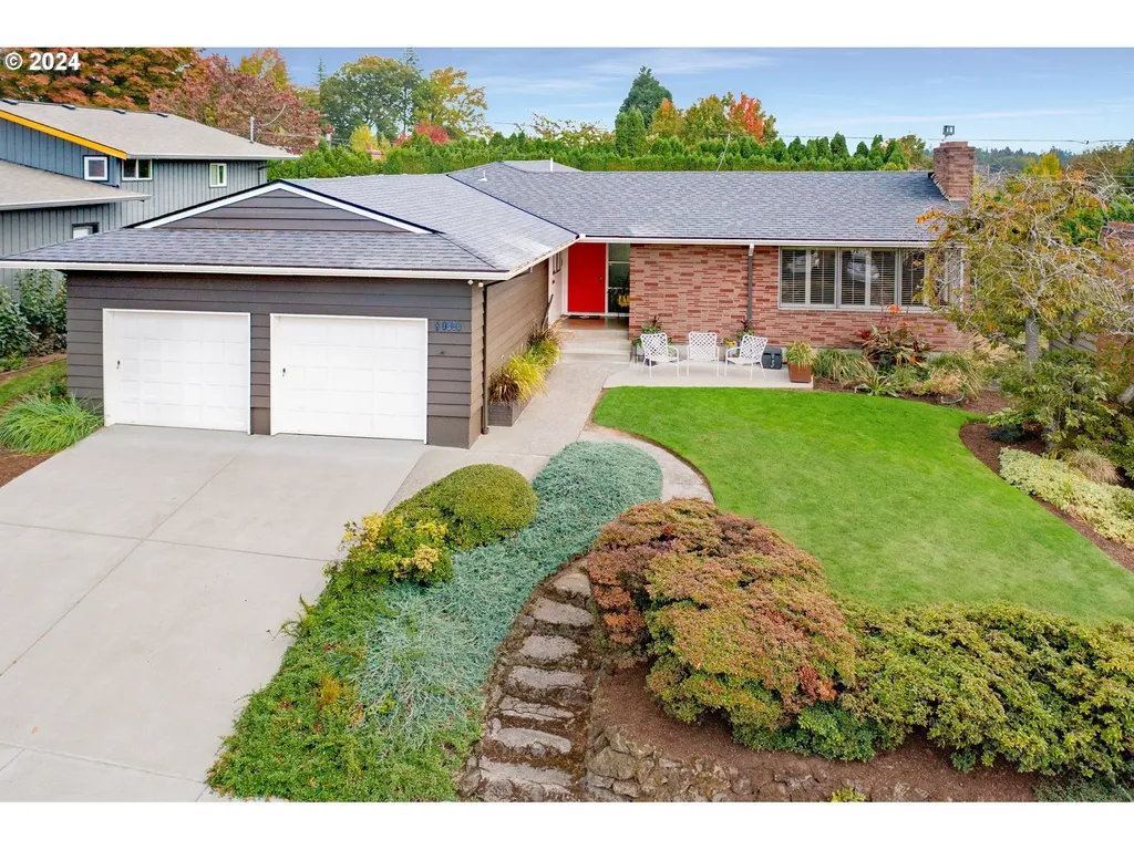 1320 SW Texas Street Portland OR 97219