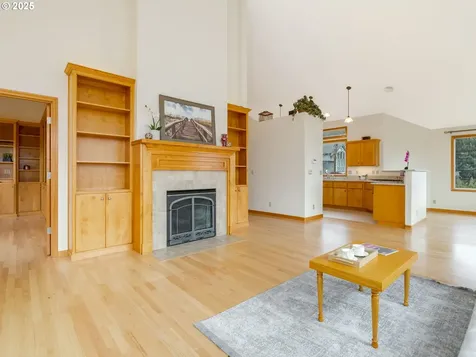 1875 N 15th Court Washougal WA 98671