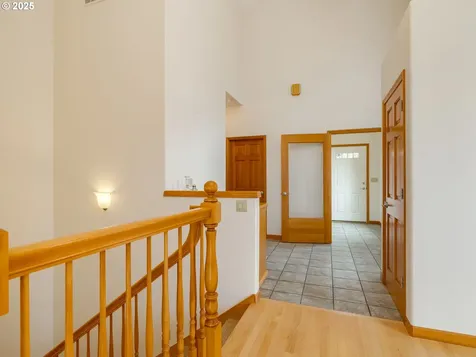 1875 N 15th Court Washougal WA 98671
