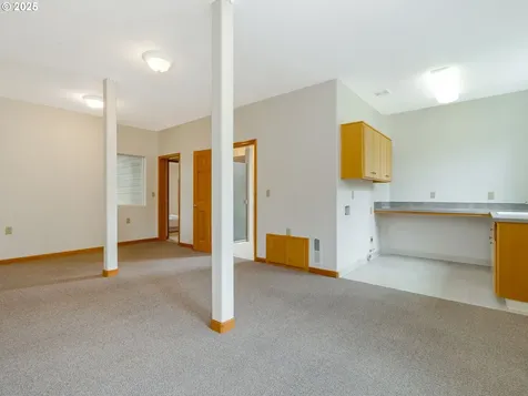 1875 N 15th Court Washougal WA 98671