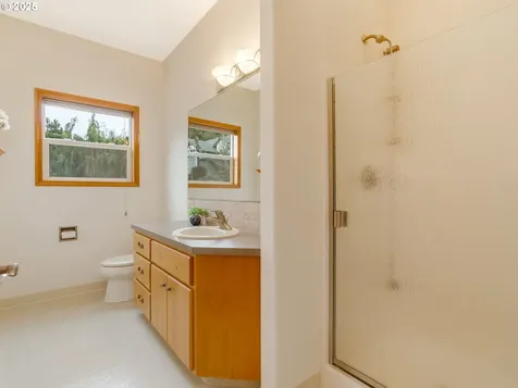 1875 N 15th Court Washougal WA 98671