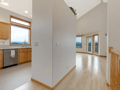 1875 N 15th Court Washougal WA 98671