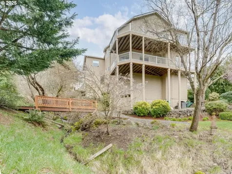 1875 N 15th Court Washougal WA 98671