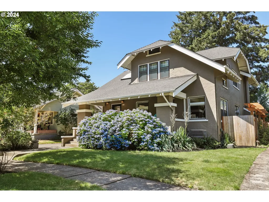 2735 Ne 28th Avenue Portland OR 97212