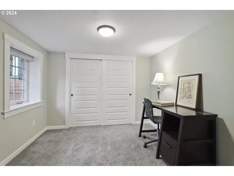 2735 Ne 28th Avenue Portland OR 97212