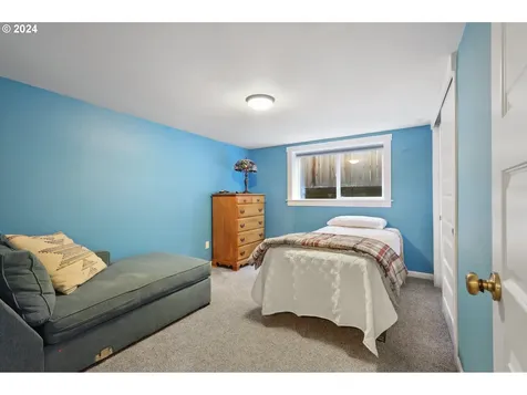 2735 Ne 28th Avenue Portland OR 97212