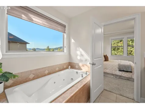 3272 Ridge Pointe Drive Forest Grove OR 97116