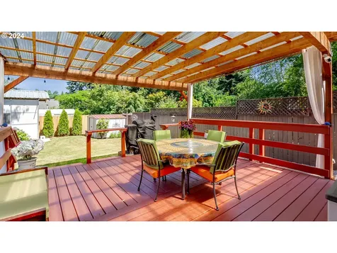 204 Sw 6th Avenue Canby OR 97013