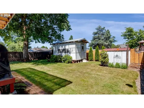 204 Sw 6th Avenue Canby OR 97013