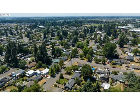 204 Sw 6th Avenue Canby OR 97013