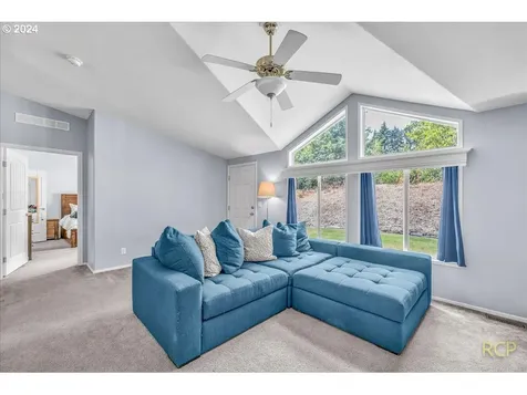 32080 NW Meadow Drive North Plains OR 97133