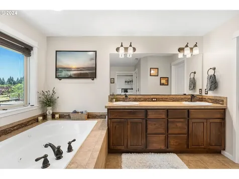 9710 Ne 160th Avenue Vancouver WA 98682