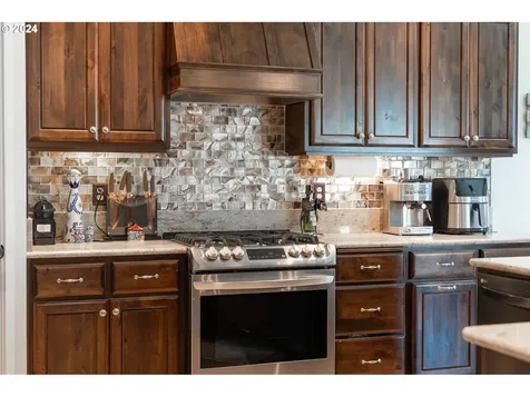 9710 Ne 160th Avenue Vancouver WA 98682