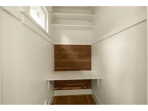 6317 Ne 6th Avenue Portland OR 97211