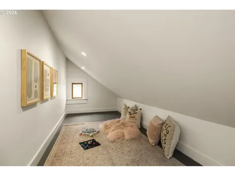 6317 Ne 6th Avenue Portland OR 97211