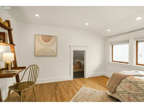 6317 Ne 6th Avenue Portland OR 97211