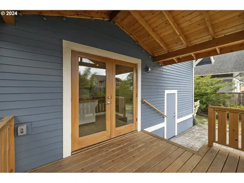 6317 Ne 6th Avenue Portland OR 97211