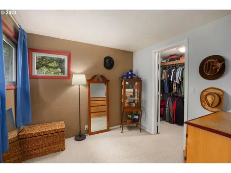 220 Drews Prairie Road Toledo WA 98591