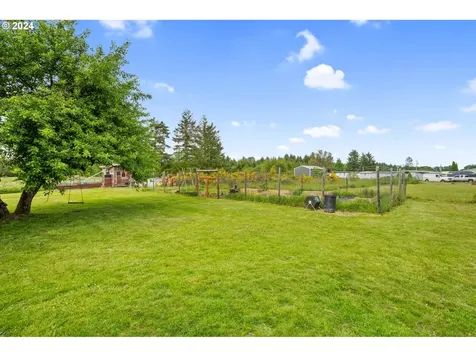220 Drews Prairie Road Toledo WA 98591