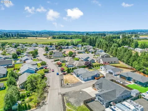 108 Newaukum Village Drive Chehalis WA 98532