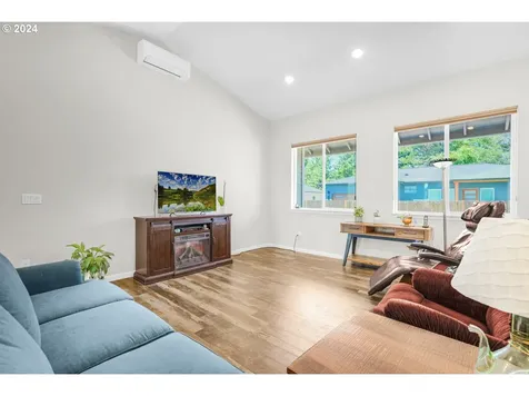 108 Newaukum Village Drive Chehalis WA 98532