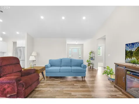 108 Newaukum Village Drive Chehalis WA 98532