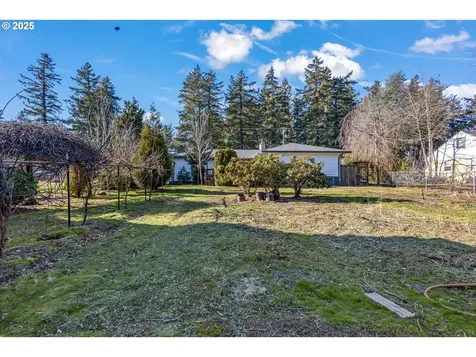 1816 NE 132nd Avenue Portland OR 97230
