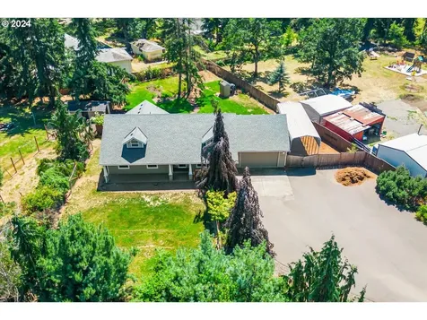 8570 Aumsville Highway Se Salem OR 97317