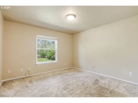 8570 Aumsville Highway Se Salem OR 97317