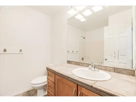8570 Aumsville Highway Se Salem OR 97317