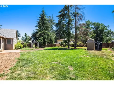 8570 Aumsville Highway Se Salem OR 97317