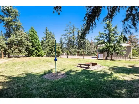 8570 Aumsville Highway Se Salem OR 97317