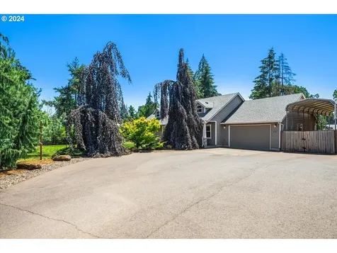 8570 Aumsville Highway Se Salem OR 97317