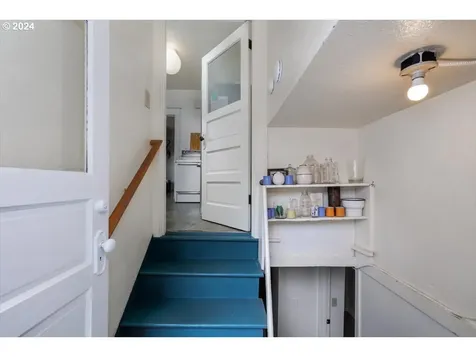4516 SE Harrison Street Portland OR 97215