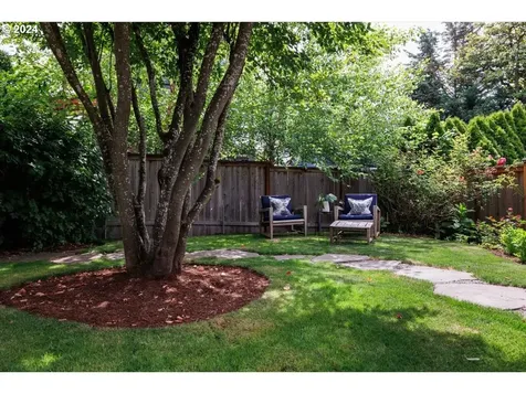 4516 SE Harrison Street Portland OR 97215