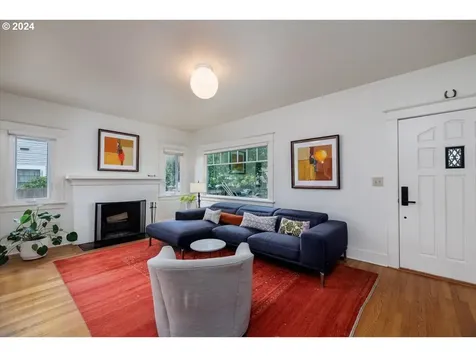 4516 SE Harrison Street Portland OR 97215