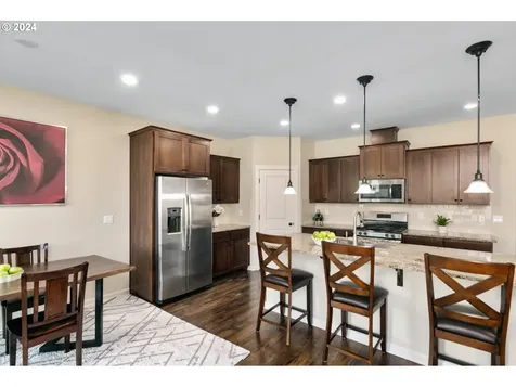 10046 Nw 307th Avenue North Plains OR 97133