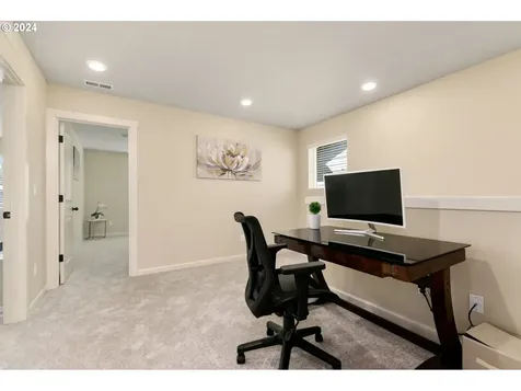 10046 Nw 307th Avenue North Plains OR 97133