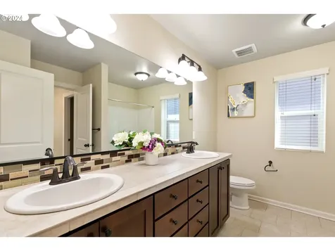 10046 Nw 307th Avenue North Plains OR 97133