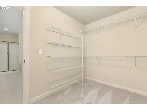 10046 Nw 307th Avenue North Plains OR 97133